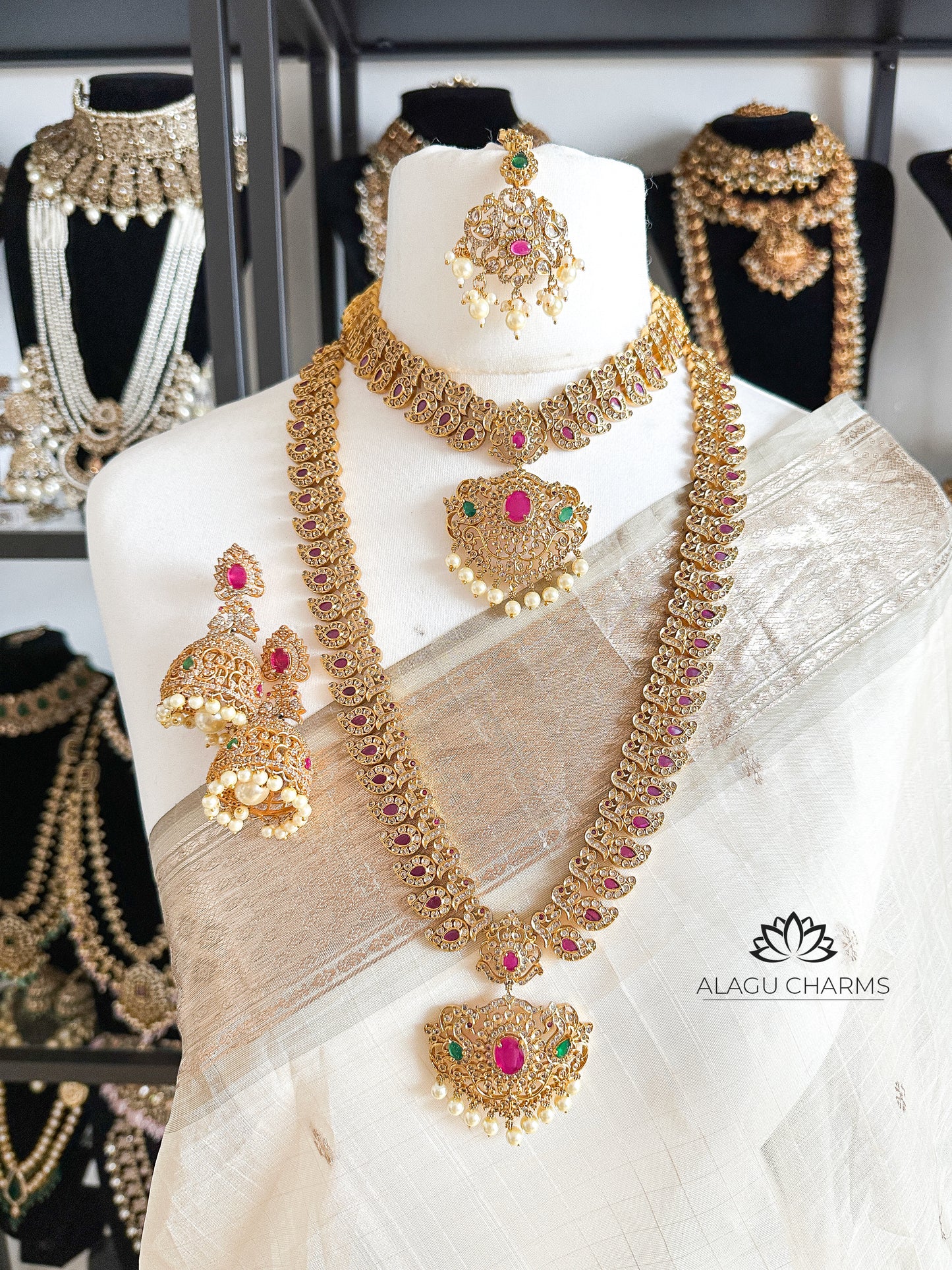 Traditional Semi Bridal Set