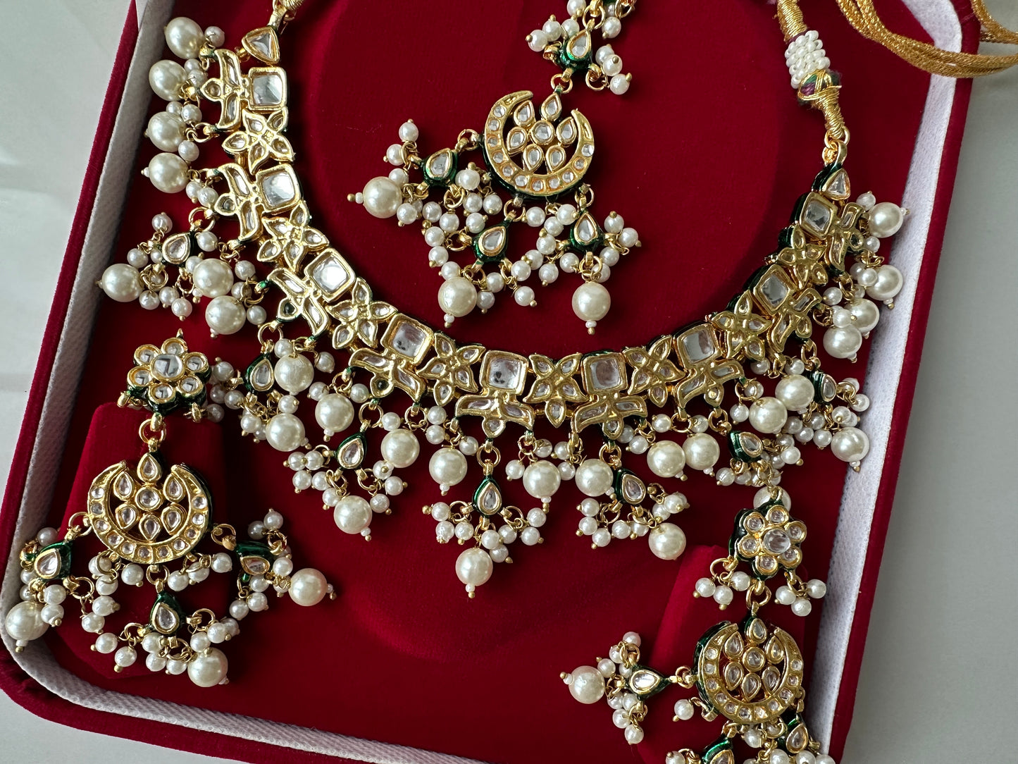 Kundan Necklace Set