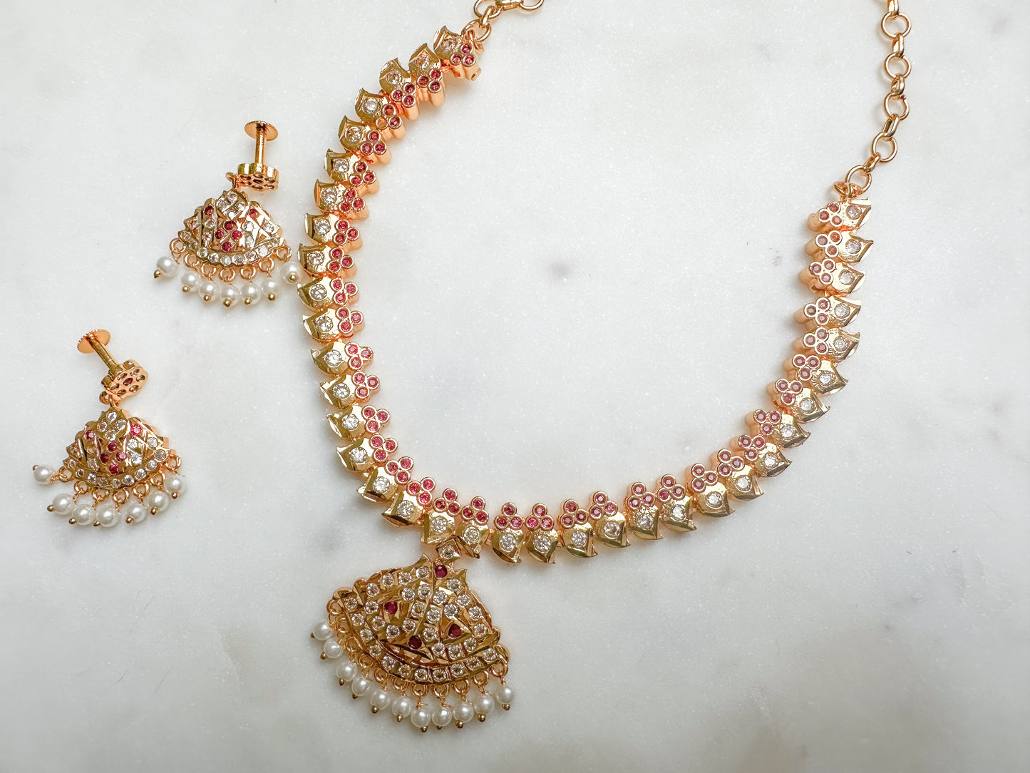 Sivahini- Impon necklace set (Ruby white)
