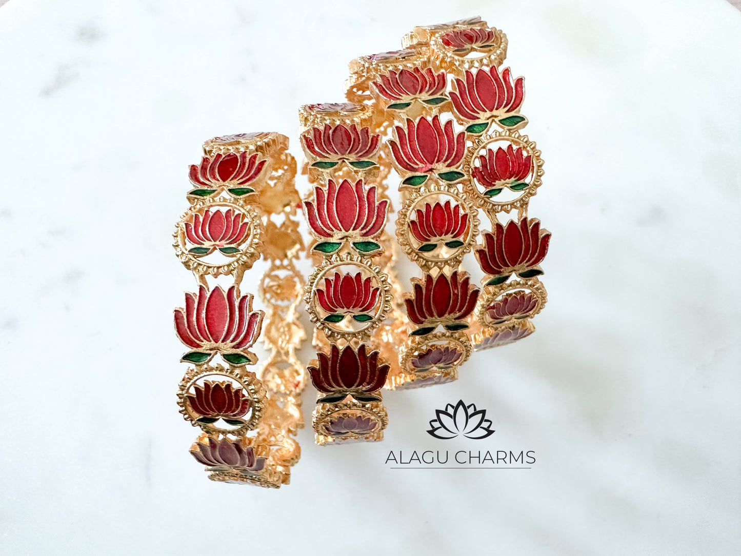 Statement bangles (Lotus)