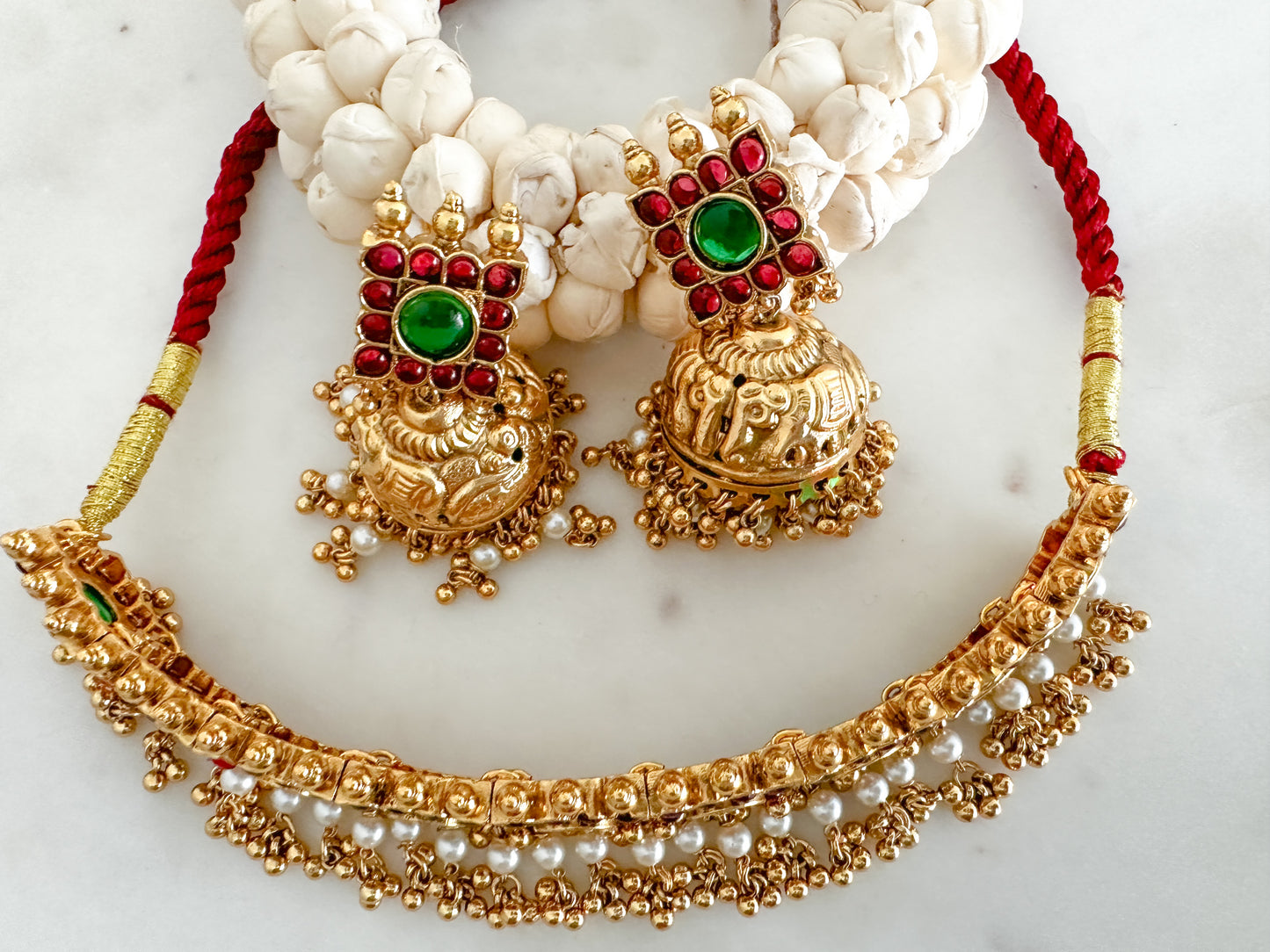 Varu- Kemp choker set