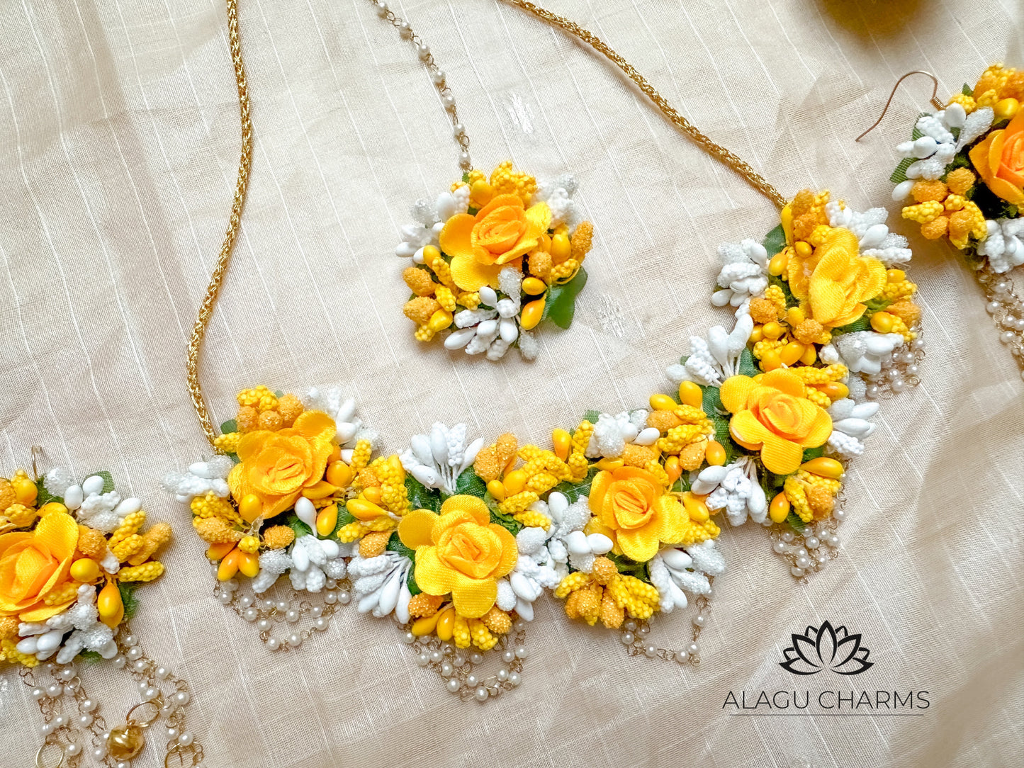 Mehendi Night Accesory