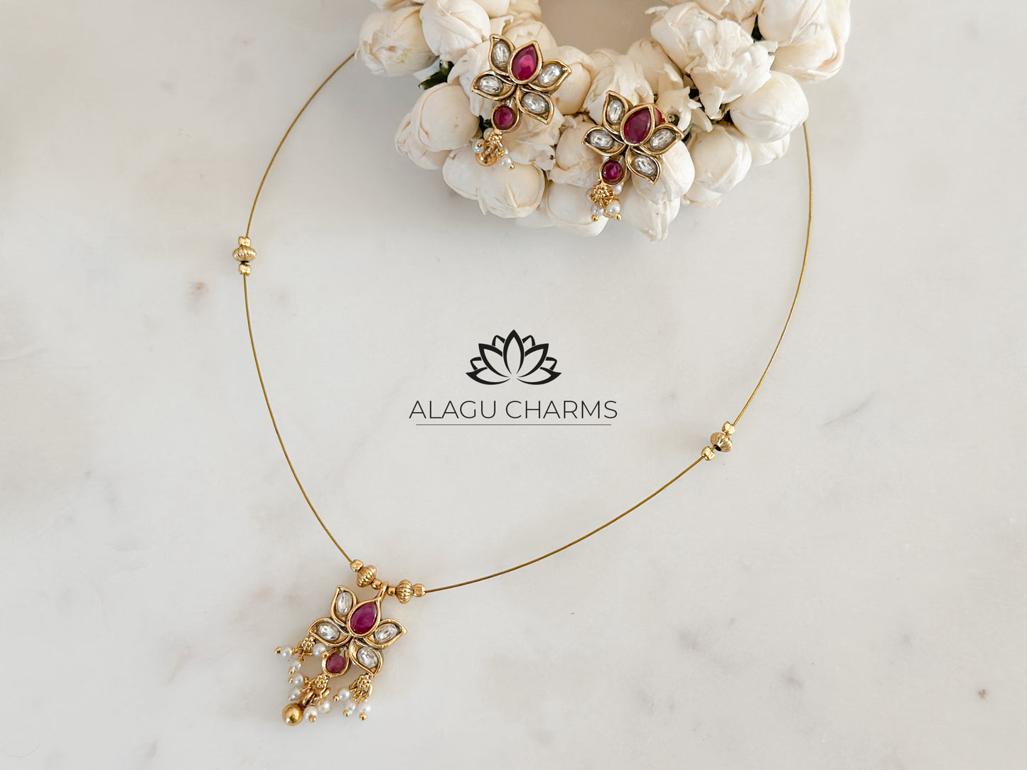 Invisible lotus necklace set