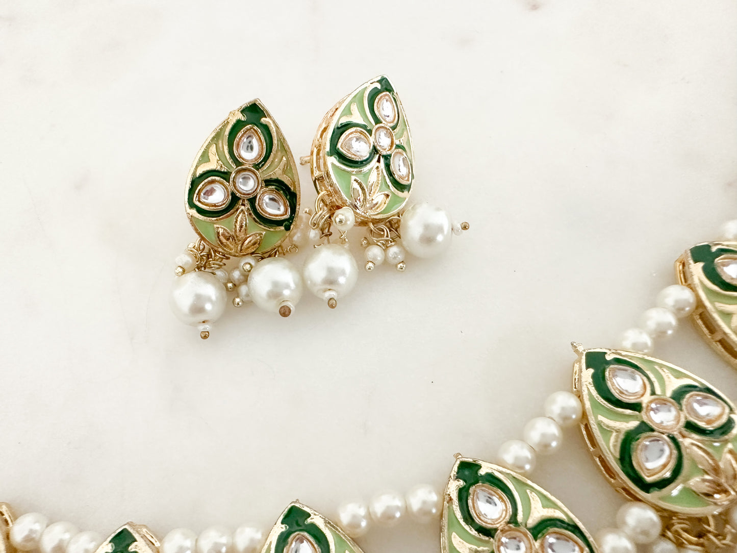 Green Meenakari set