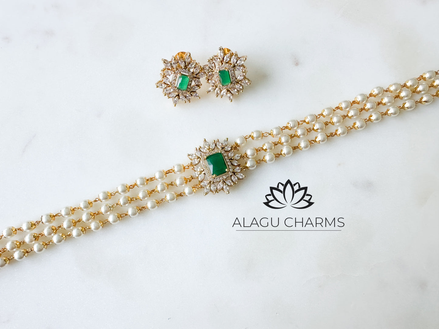 Vidhya- Pearl choker set with green stone
