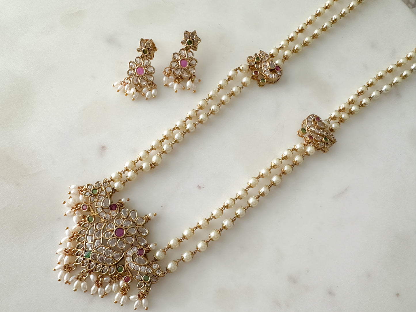 Mayila- Pearl Long chain with peacock motifs