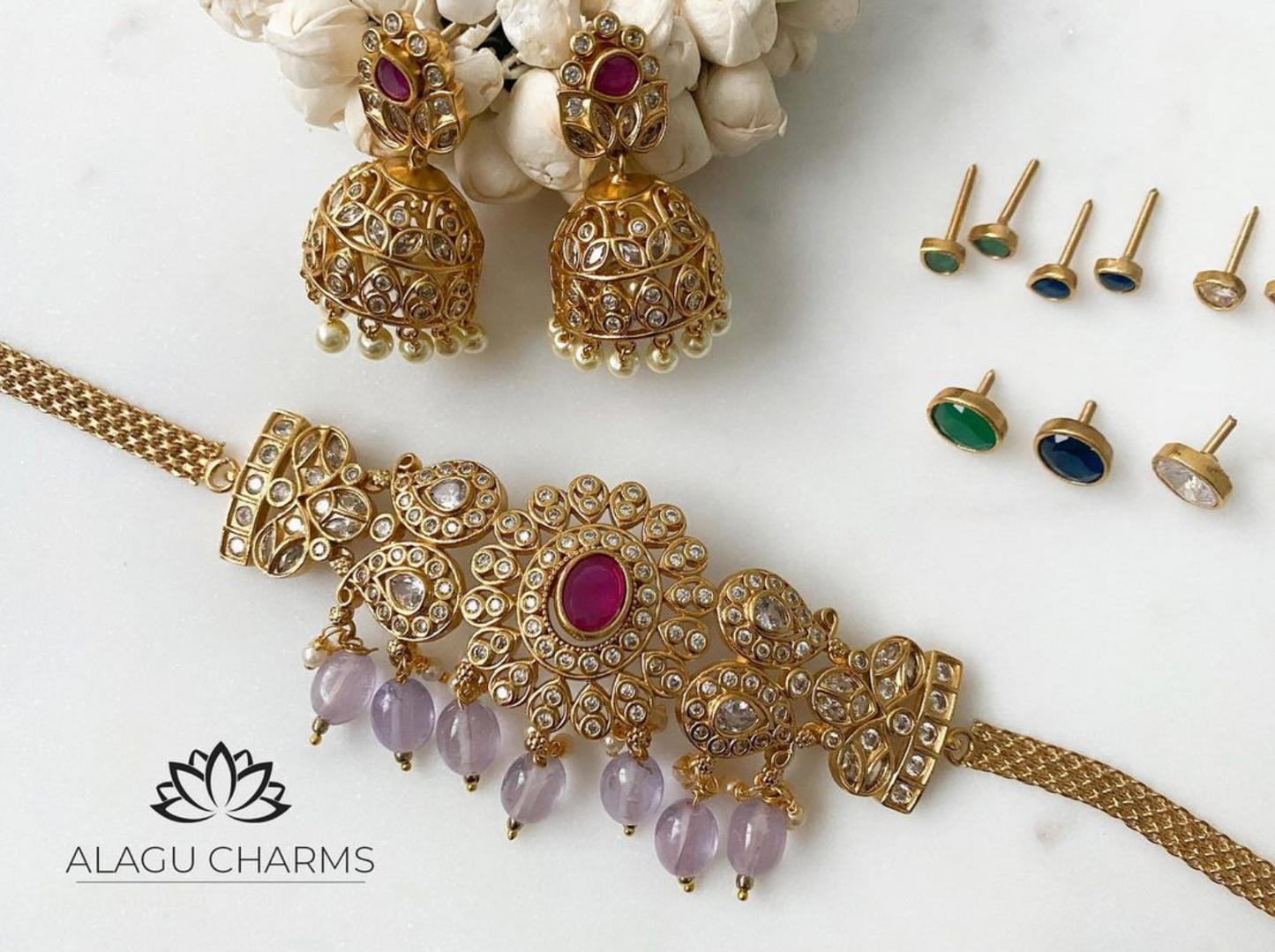 Traditional Choker Set with exchangeable Stones