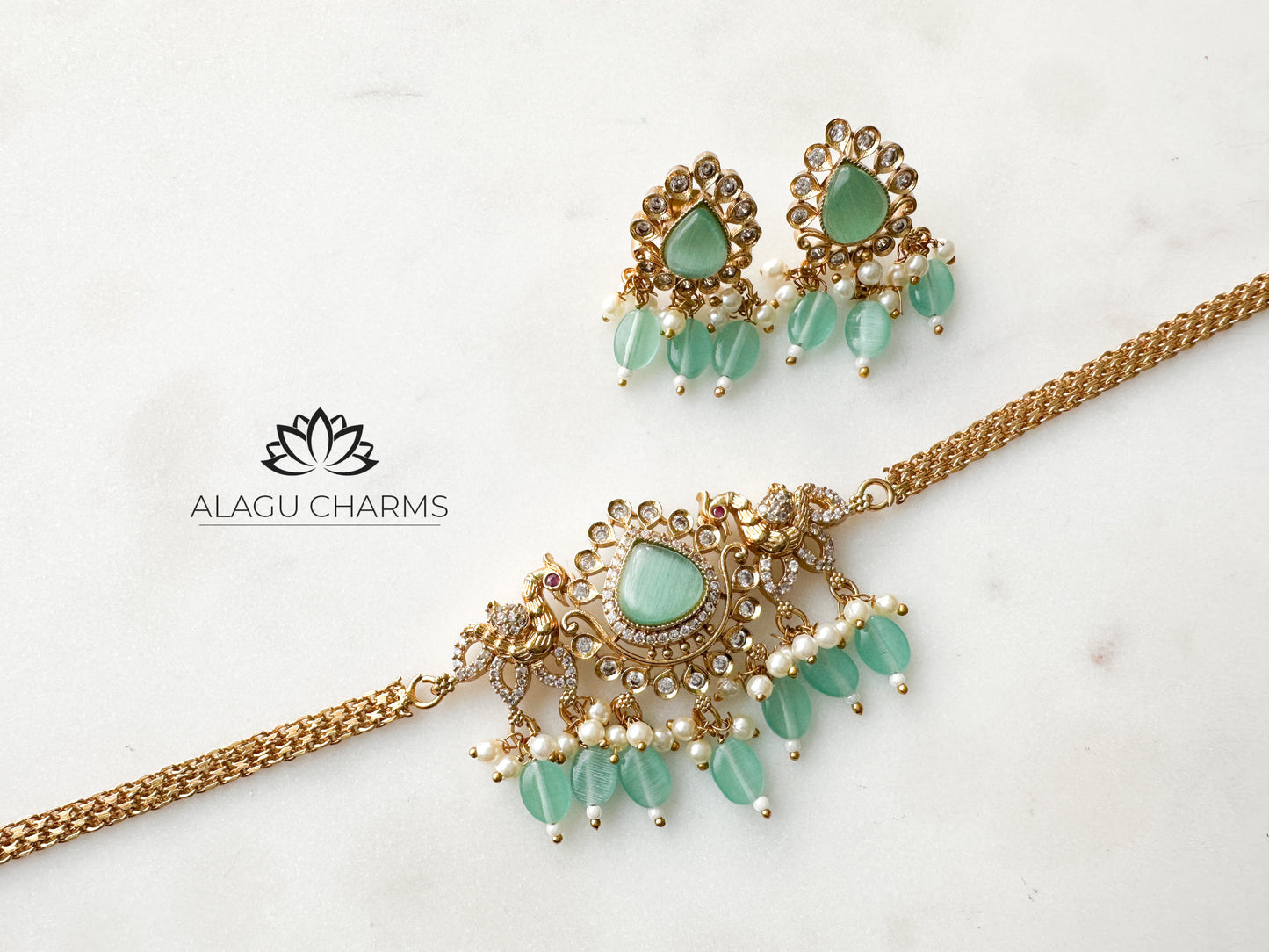 Shreya- Antique gold Choker with mint details