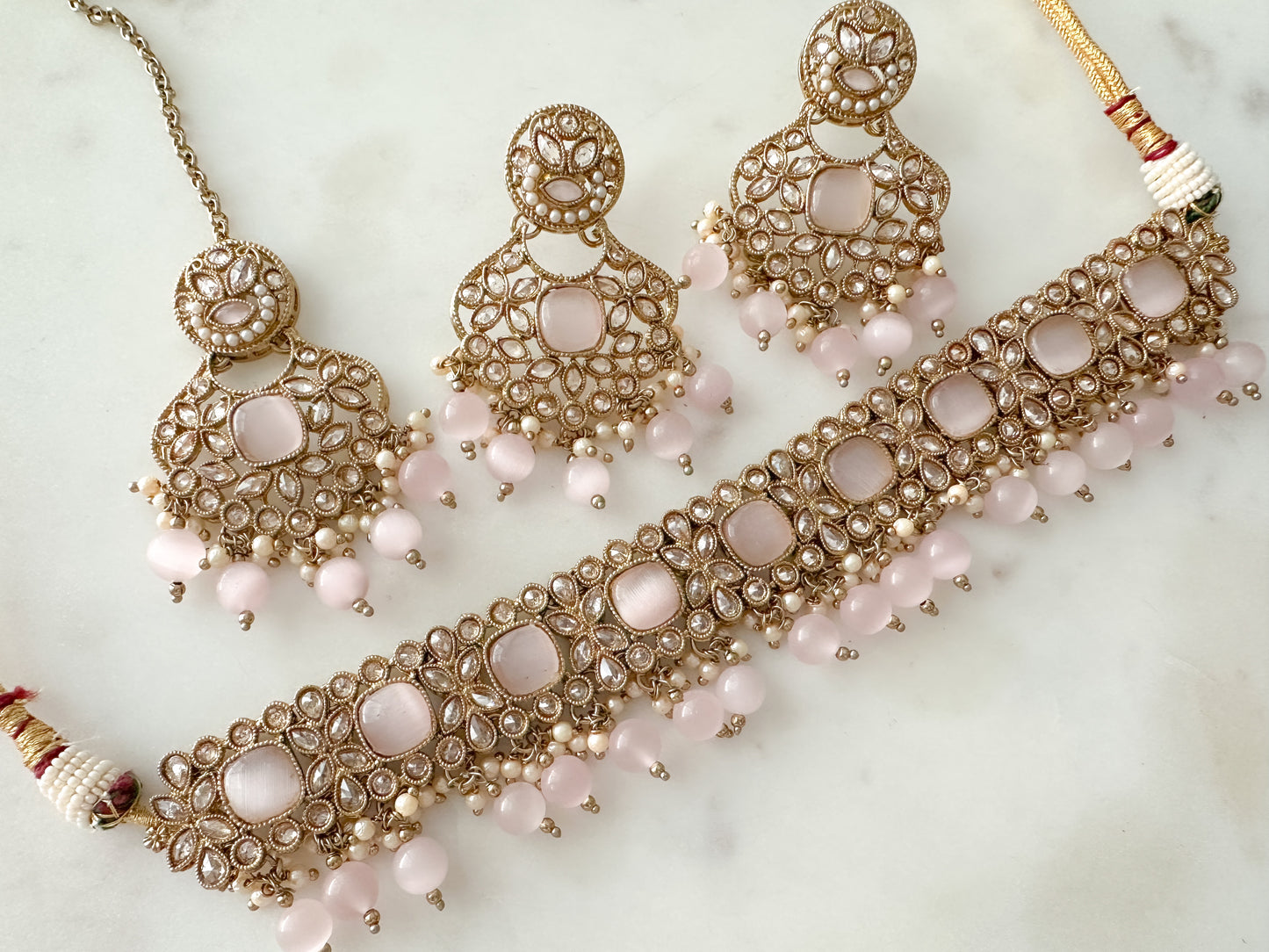 Light pink Polki choker set
