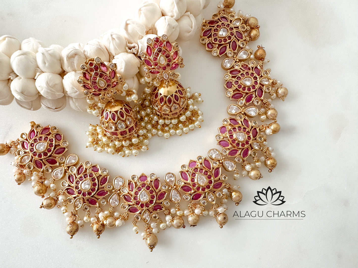 Exquisite Lotus Necklace Set