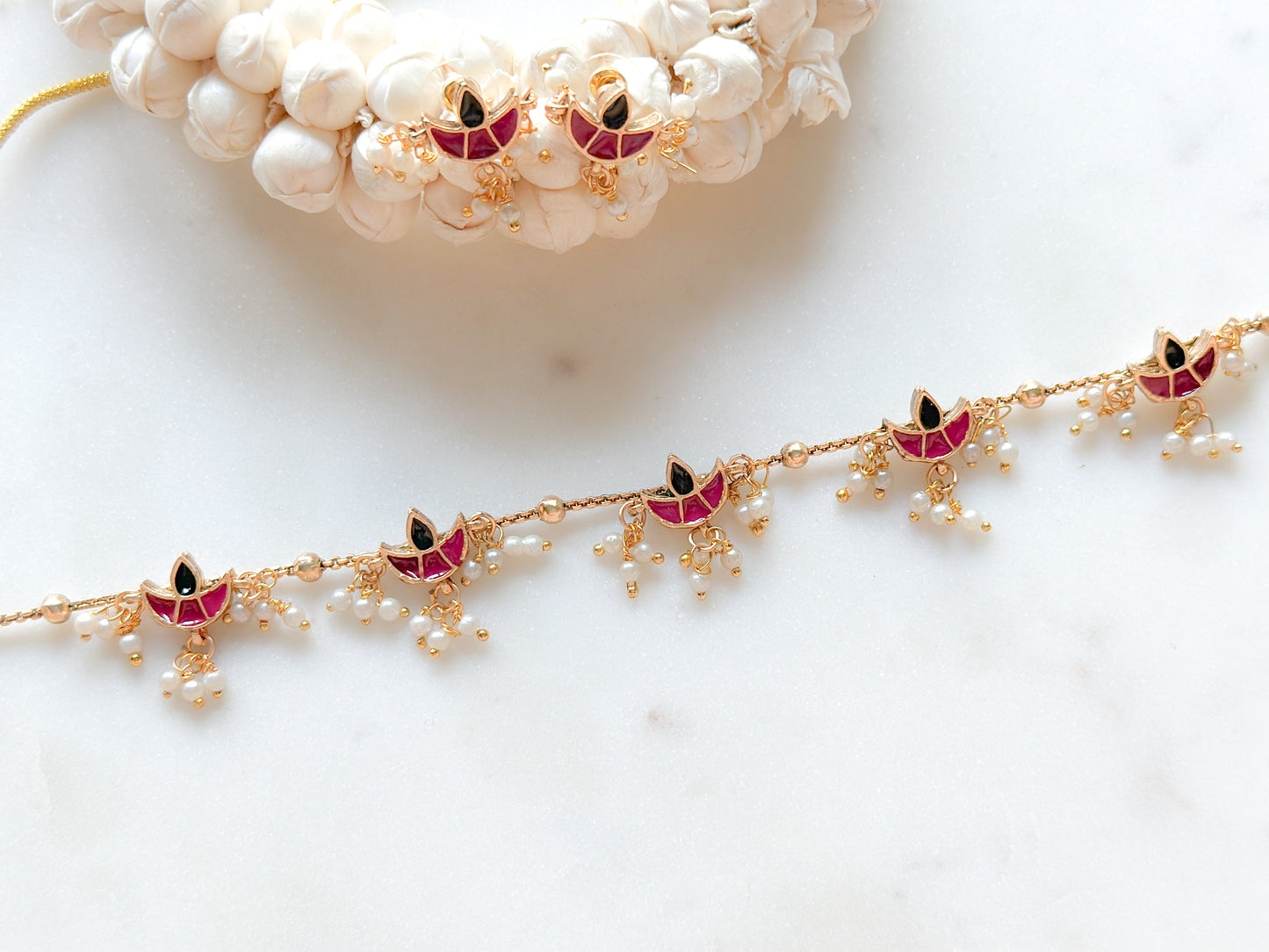 INBA- traditional neck set