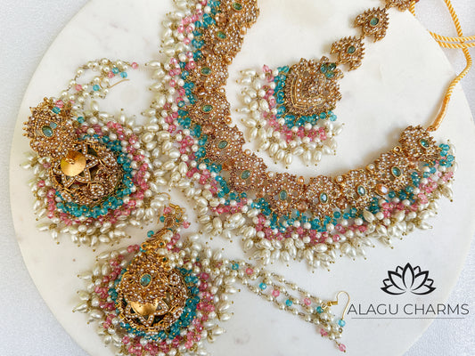 ALIYAH- exclusive necklace set (light pink & blue )