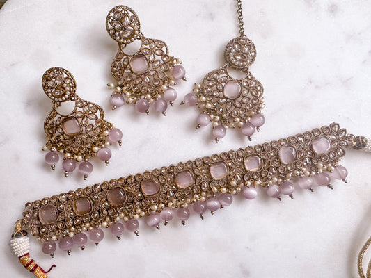 Aishu- Mauve Choker Set