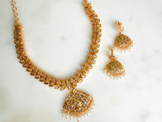 Sivahini- Impon necklace set (white)