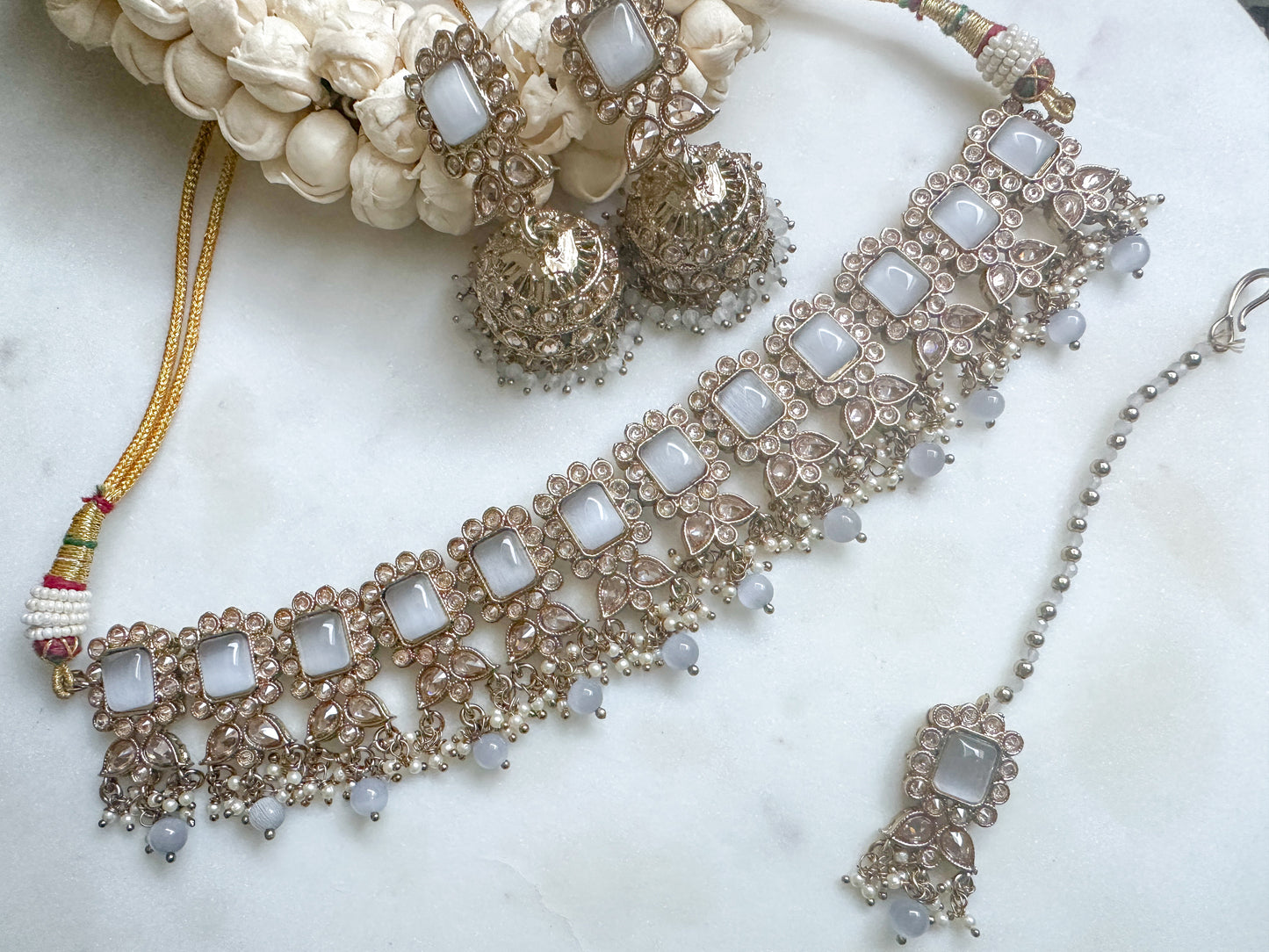 Abisha - Grey Choker Set