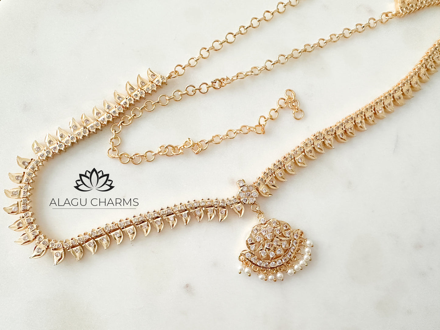 Impon Waist Chain
