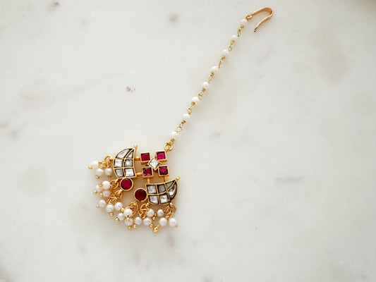 Jadau Kundan tikka (Ruby stone)