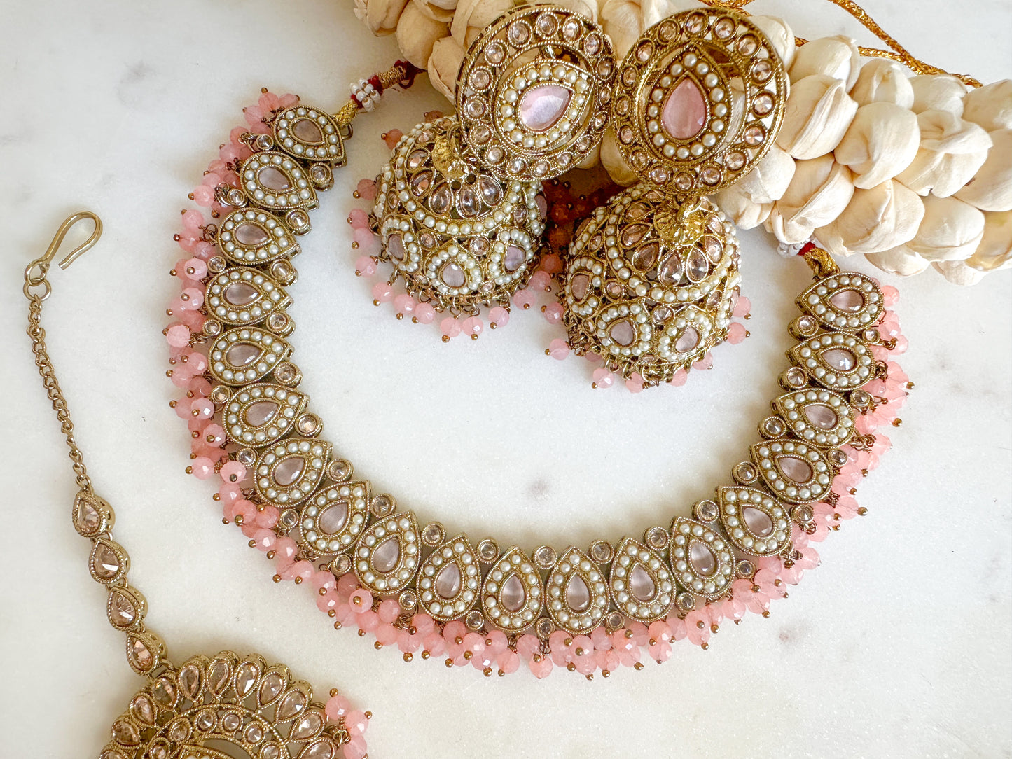Veena - pink polki necklace set