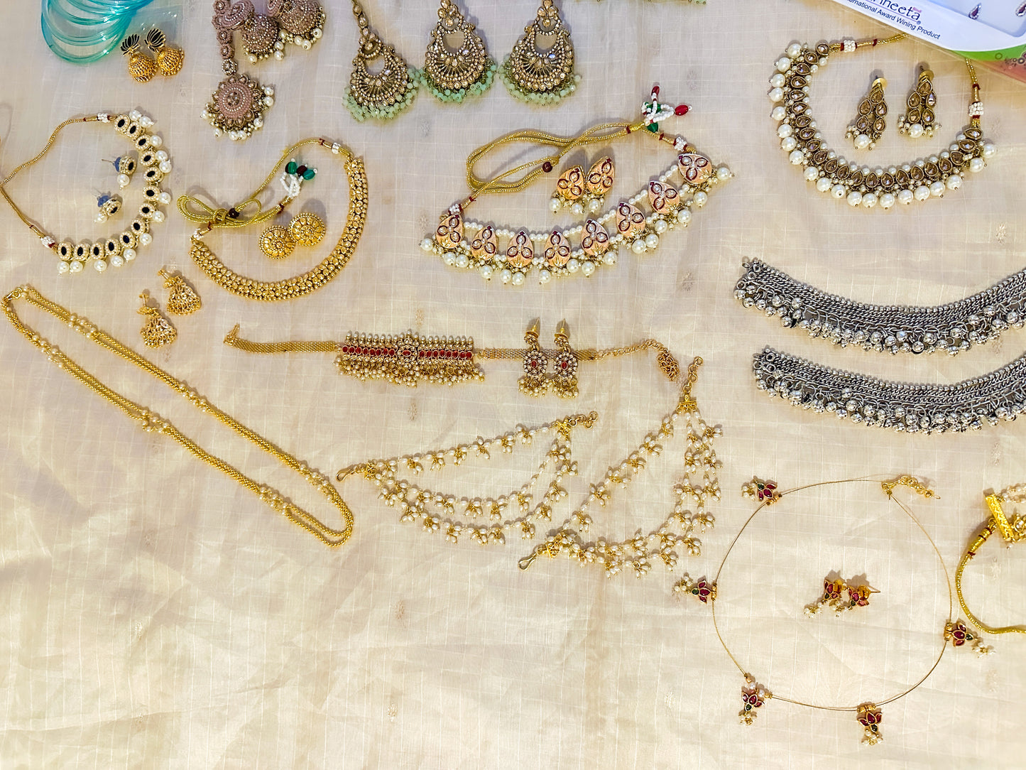 ADVENT CALENDAR 2025 BY ALAGU CHARMS