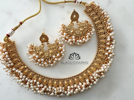 INIYA - Antique Gold Necklace Set