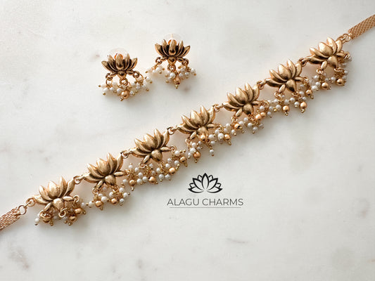 Gold Lotus Choker Set