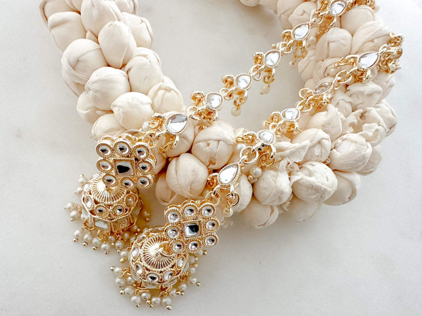 Kundan Earrings with Chain