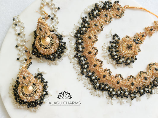 ALIYAH- exclusive necklace set (black )
