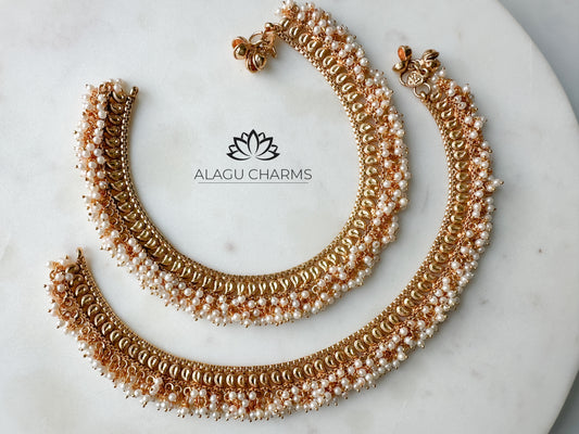 Antique gold Bridal Anklets with dangling pearls