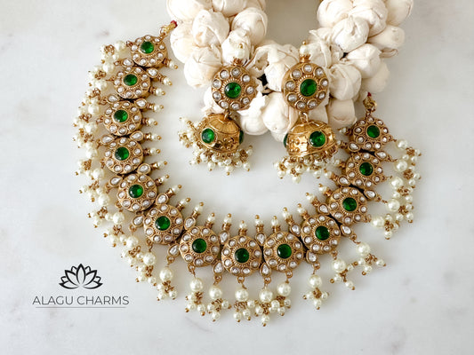 Necklace Set with Green stones