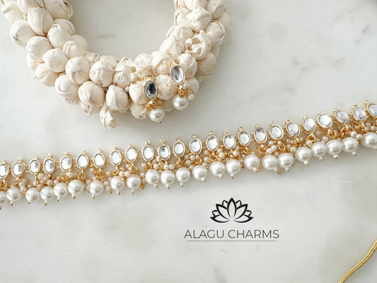 Simple Kundan Choker Set