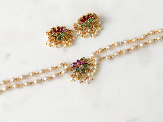 Amirtha- kemp lotus choker with pearls