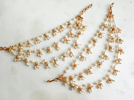 Samantha- Ear Chain with dangling pearls