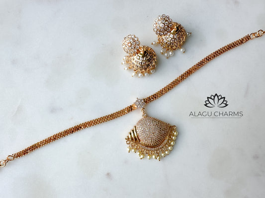 Bairavi- Necklace Set