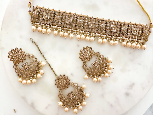 Lavina- Polki Choker Set (Champagne)
