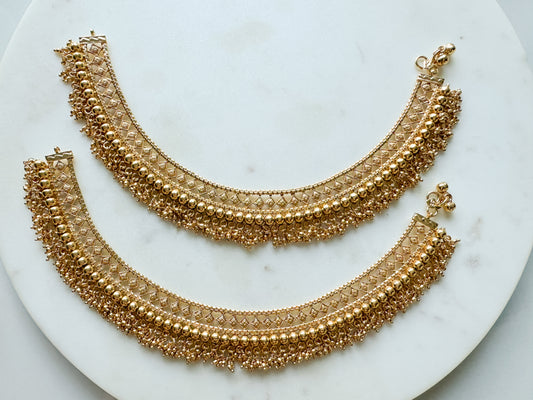 Yamini - Antique gold bridal anklets