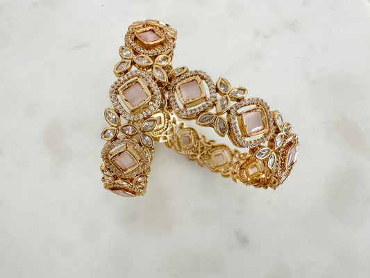 Yashna - AD Statement Bangles (light pink)