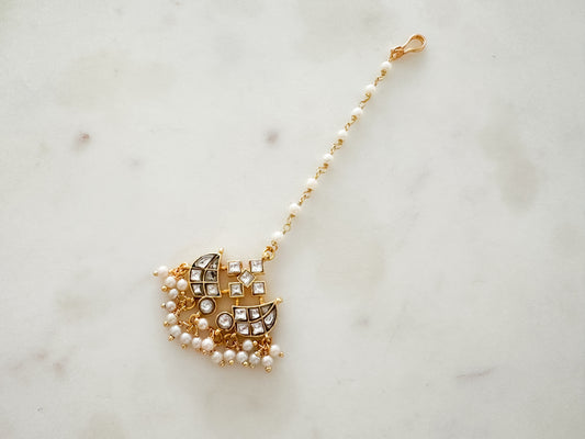 Jadau Kundan tikka (clear stone)