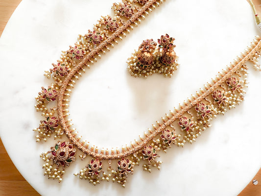Abinayaa- Long Chain Set